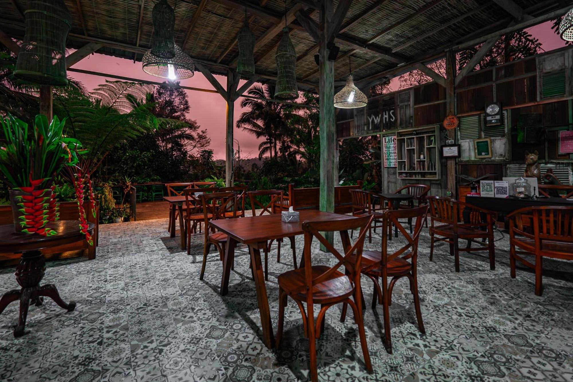 Bali Jungle Camping By Amerta Experience Selemadeg Exteriör bild